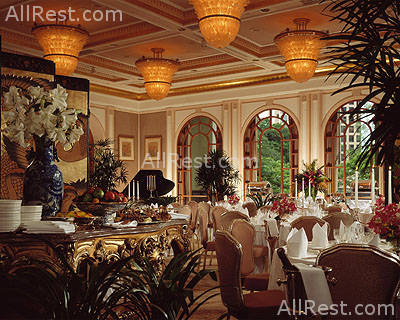 Four Seasons Hotel Singapore 14